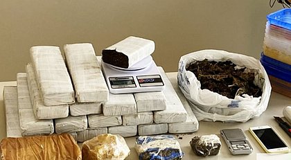 Polícia desmonta laboratório para divisão e venda de drogas na Bahia