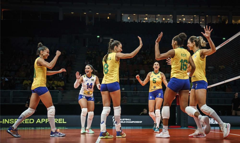 Brasil vai às quartas após virar contra Bélgica no Mundial de Vôlei 