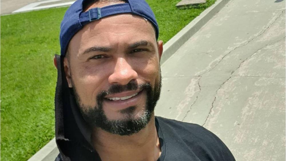 Goleiro Bruno declara voto em Bolsonaro: 'País da hipocrisia'