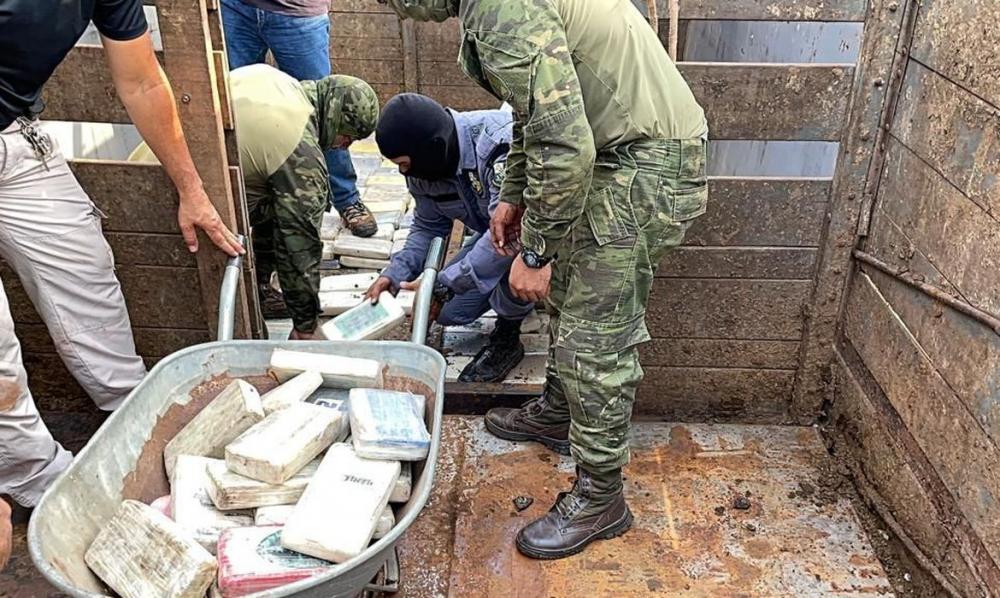  Polícia Federal espera apreender volume recorde de cocaína este ano 