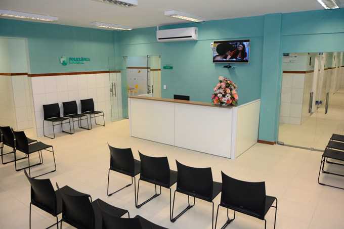Policlínica de Mata de São João realiza ações em alusão ao Outubro Rosa