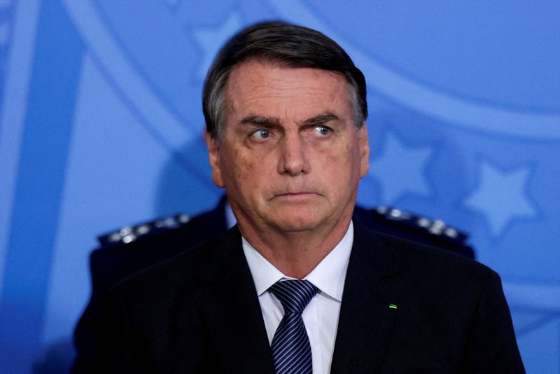 Em nova propaganda, Bolsonaro pede perdão ao povo brasileiro