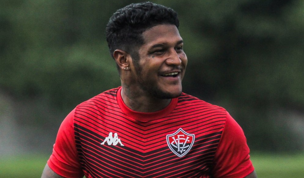 Volante Rodrigo Andrade pode reforçar o Vitória em 2023