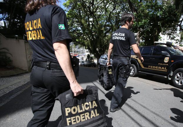 Polícia Federal cumpre mandados contra fraudes no sistema ‘Meu INSS’ em Salvador