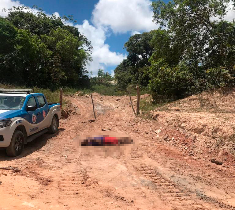 Corpo de homem com sinais de tortura é encontrado na Via Santa