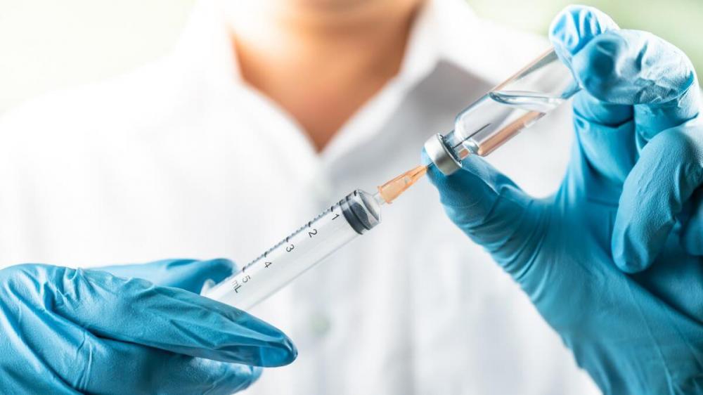 Vacina contra o câncer estará disponível até 2030, garantem cientistas