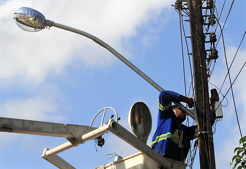 Coelba realiza desligamento de energia em Pojuca nesta sexta