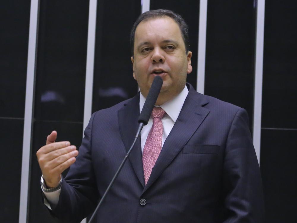 Elmar afirma que Congresso pode cortar verbas do STF se Corte anular orçamento secreto