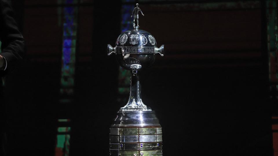 Após campanhas distintas, Fla e Athletico fazem final da Libertadores
