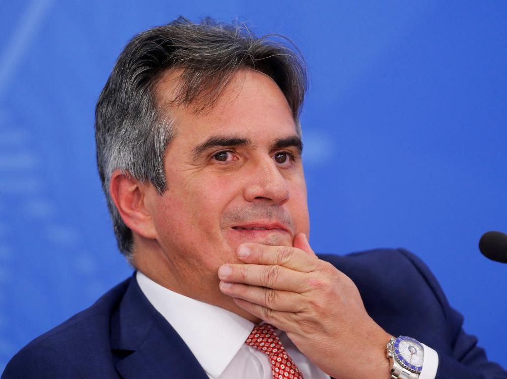 Ciro Nogueira critica “plano B” do PT para manter auxílio em R$ 600