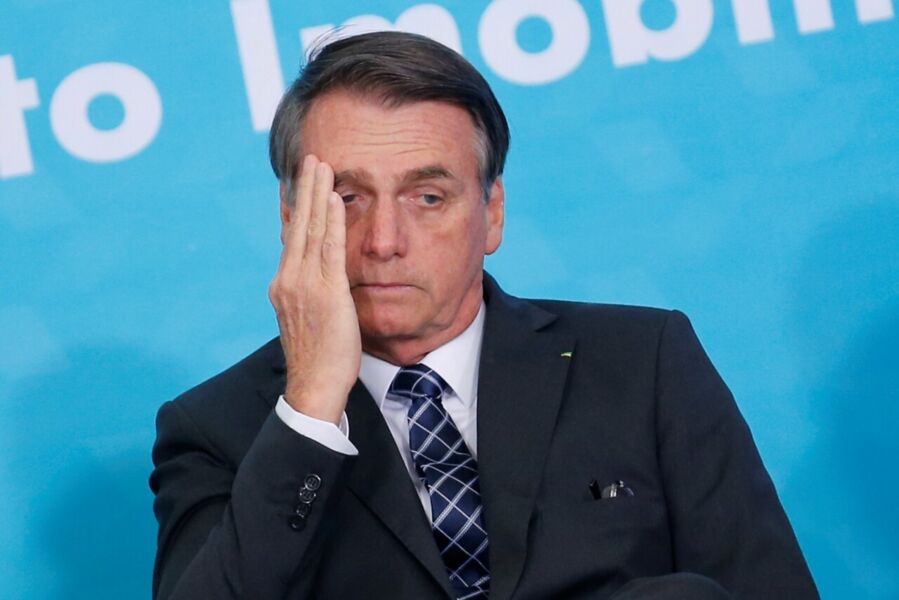 Assessores de Bolsonaro temem que ele não conclua o mandato