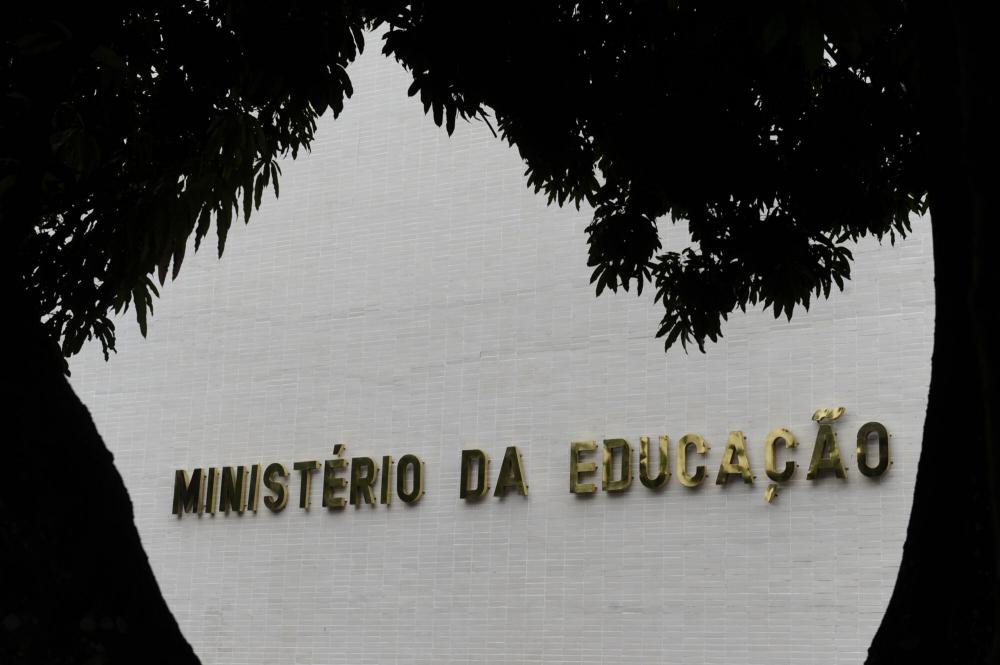 Governo Lula vai recriar secretaria de diversidade e inclusão no MEC