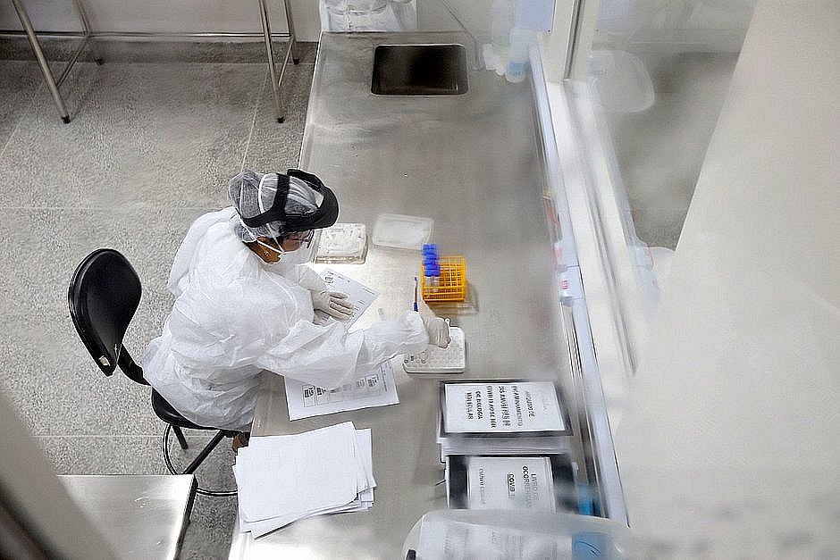 Linhagem BQ.1 da variante Ômicron é detectada na Bahia