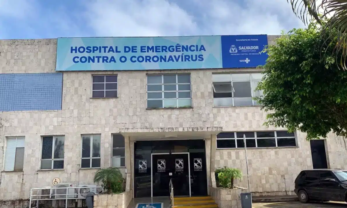Hospital Sagrada Família é reaberto para tratamento de pessoas com Covid-19