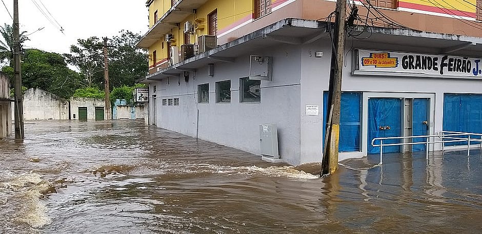 Bahia tem cinco cidades em situação de emergência por causa da forte chuva