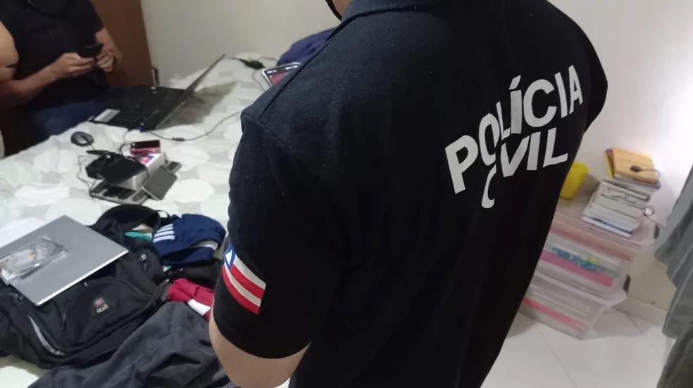 Polícia cumpre mandados em operação contra exploração infantojuvenil