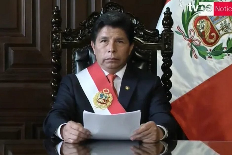 Presidente do Peru dissolve Congresso e declara estado de emergência
