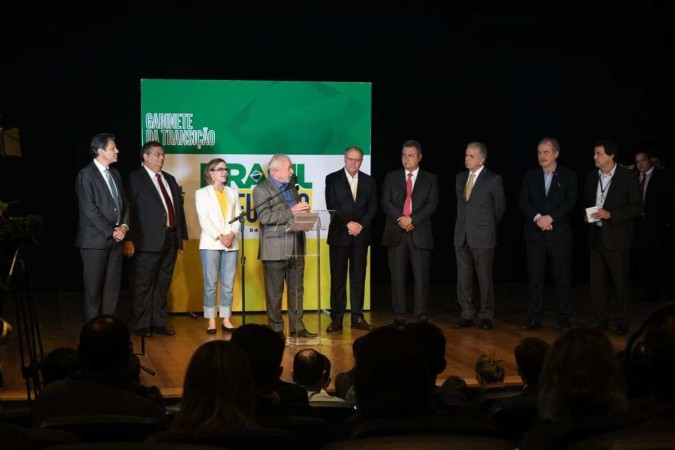 Haddad, Múcio, Costa, Dino e Vieira: veja ministros anunciados por Lula 