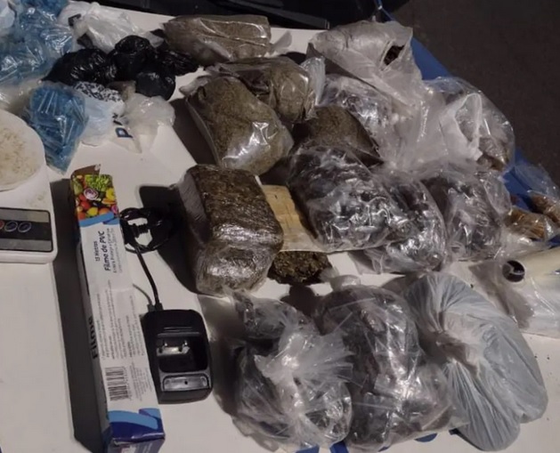 Homem é preso com mais de 4 kg de maconha em Salvador