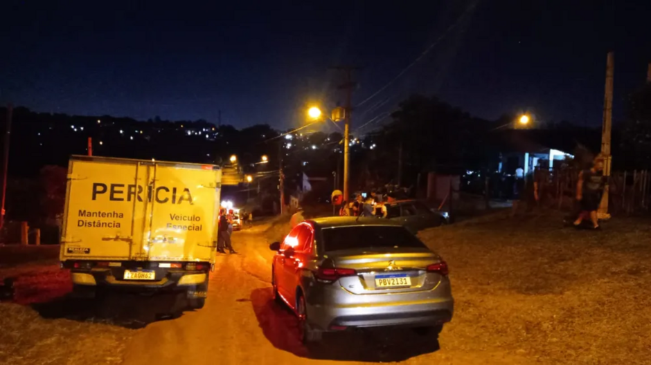 Pai é suspeito de assassinar quatro filhos dentro de casa