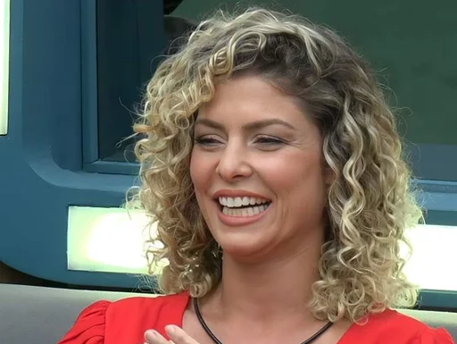 Bárbara Borges é a vencedora de ‘A Fazenda 14’ com 61,14% dos votos