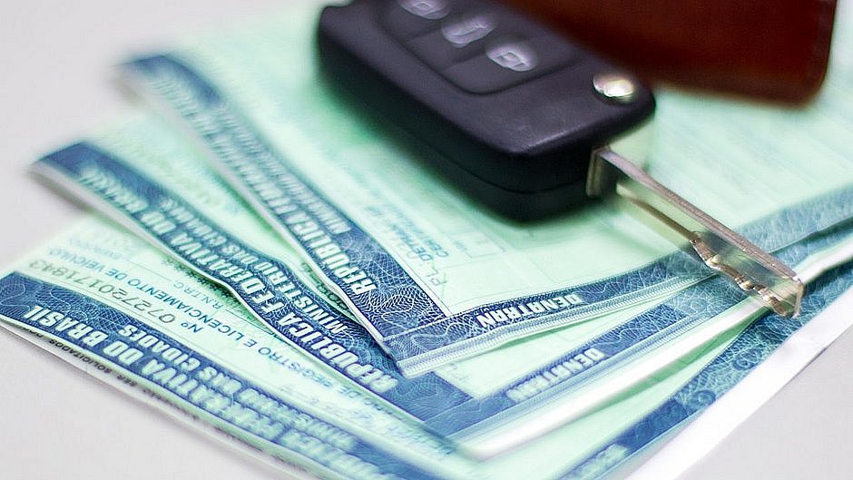 Governo dará 20% de desconto e parcelamento ampliado para IPVA 2023