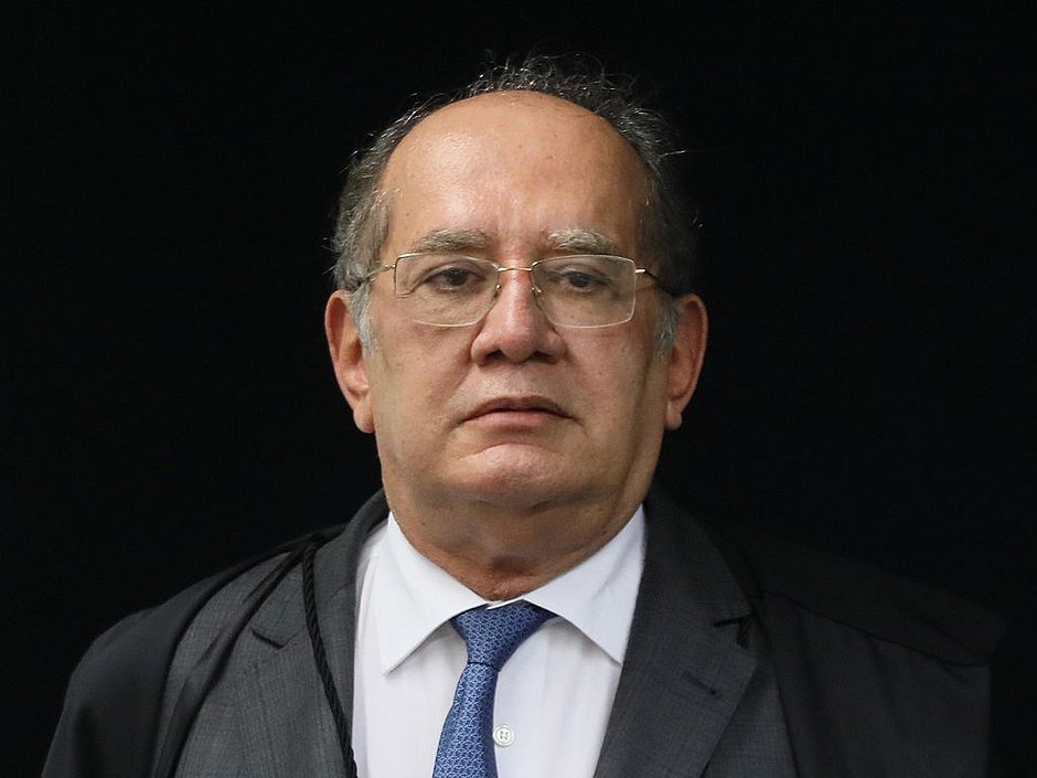 Gilmar Mendes tira despesa com Auxilio Brasil do teto de gastos e dispensa PEC