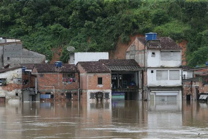 Bahia tem mais de 140 mil pessoas atingidas por chuvas