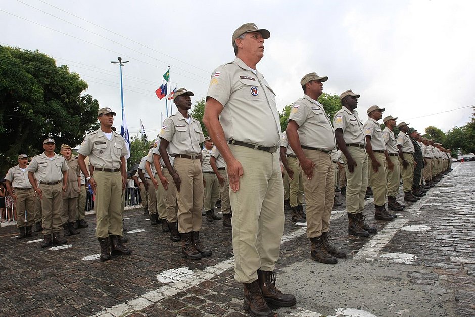 90 mil candidatos são convocados para provas do concurso da PM e Corpo de Bombeiros