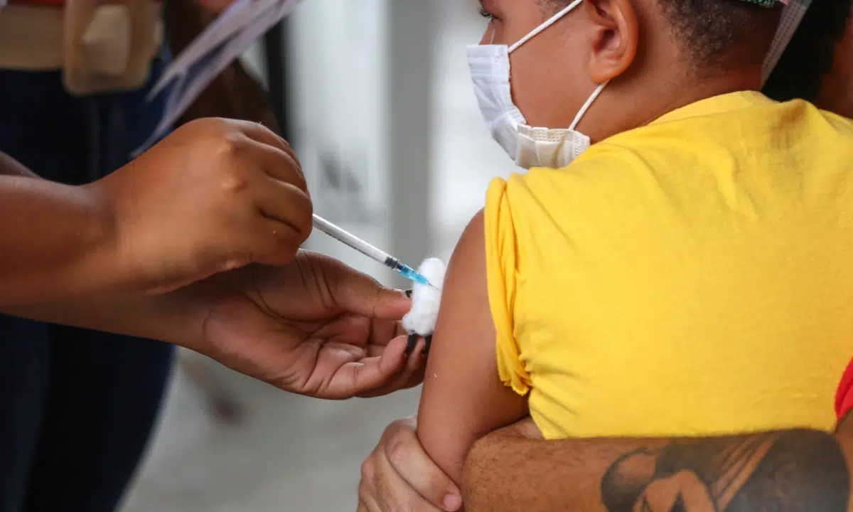 Saúde deve ampliar vacinação de crianças contra covid-19