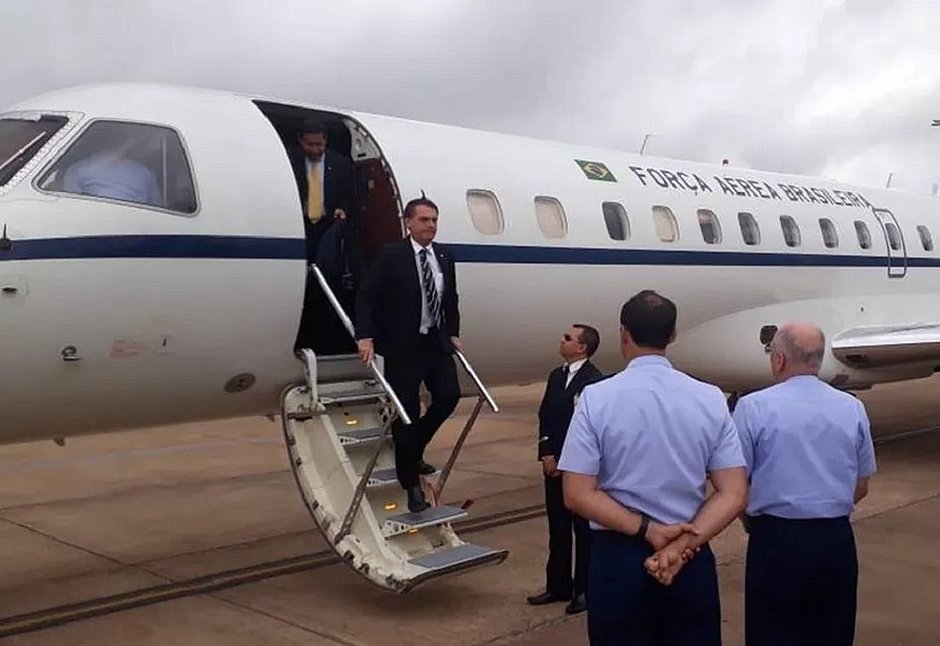 Jair Bolsonaro deixará Brasil com destino a Orlando, nos EUA