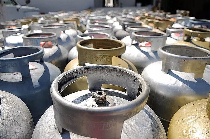Gás de cozinha ficará 13,2% mais barato na Bahia a partir de 1º de janeiro