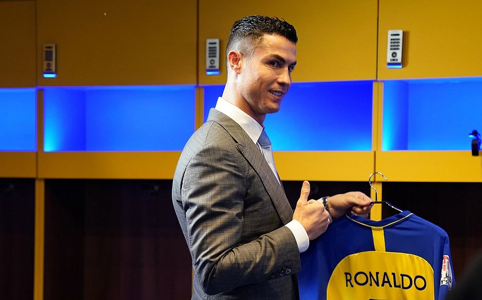 Separação histórica: CR7 rompe com agente após polêmica no United