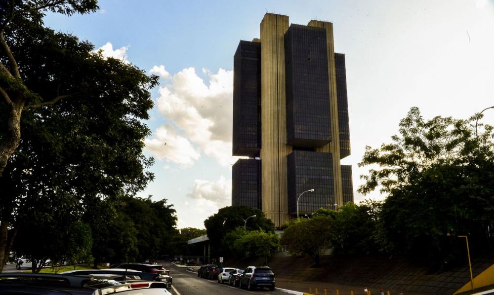 Estimativa do mercado para inflação oficial passa de 5,31% para 5,36%