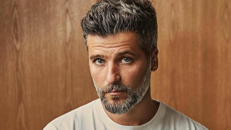 Bruno Gagliasso se torna alvo de intolerância religiosa nas redes sociais