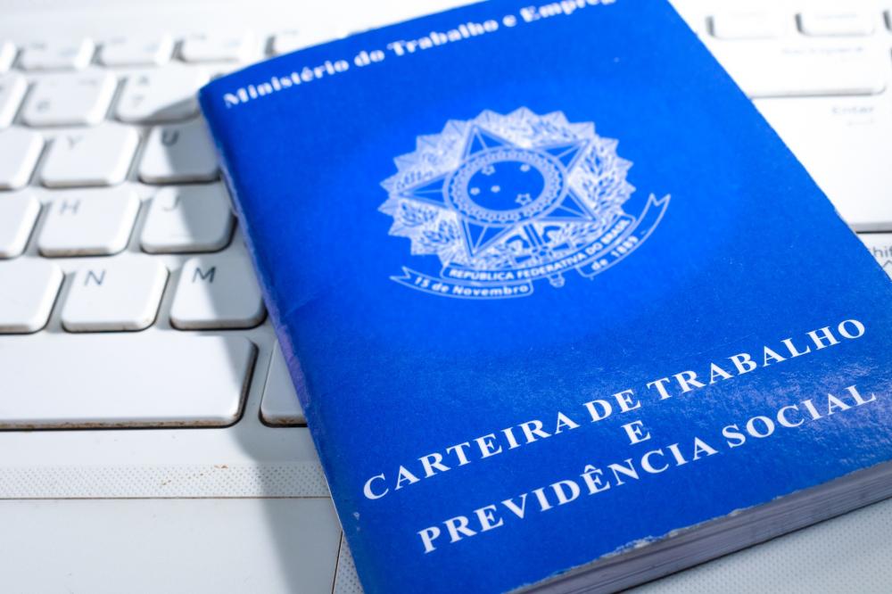 Sine Bahia divulga vaga para Assistente de Marketing em Dias d'Ávila