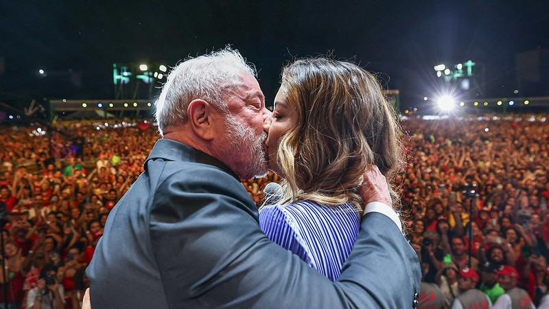  Palácio do Planalto paga R$ 216,8 mil de hotel para Lula e Janja em Brasília