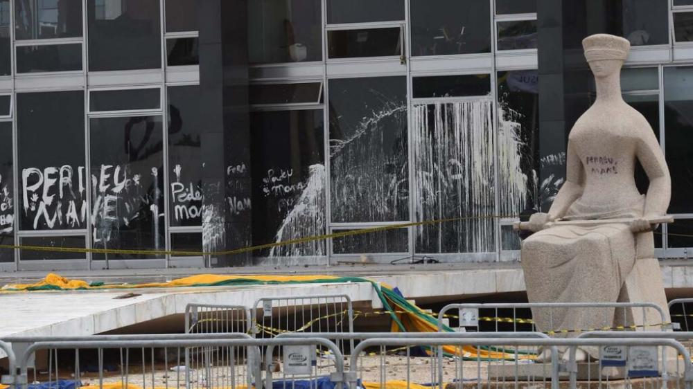 Operação da PF cumpre mandados contra envolvidos em atos golpistas