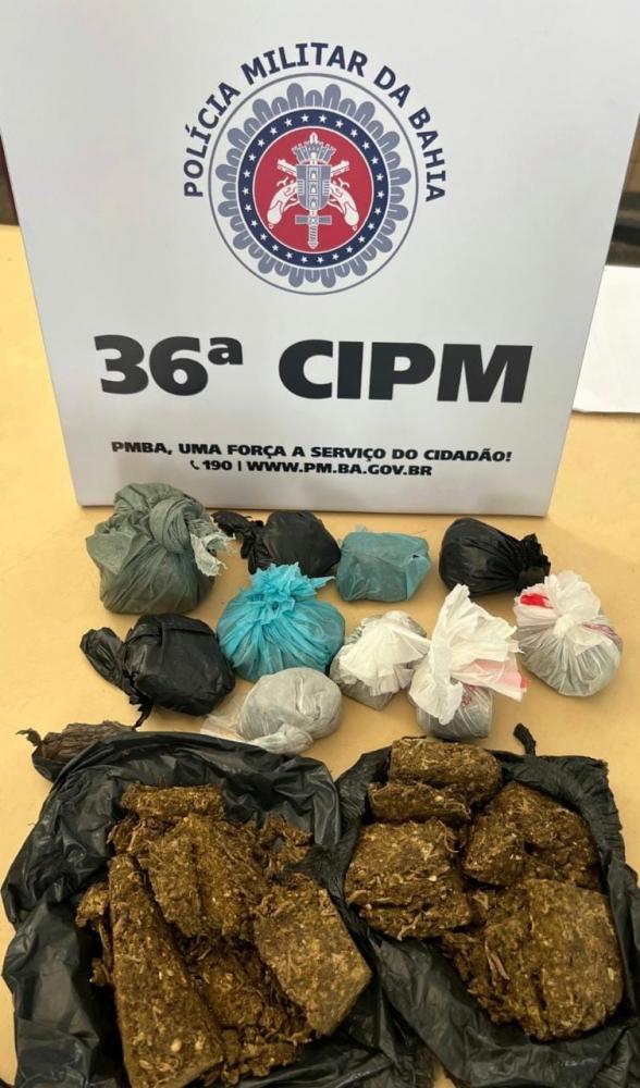 Homem é preso com grande quantidade de drogas em operação da PM em Dias d’Ávila