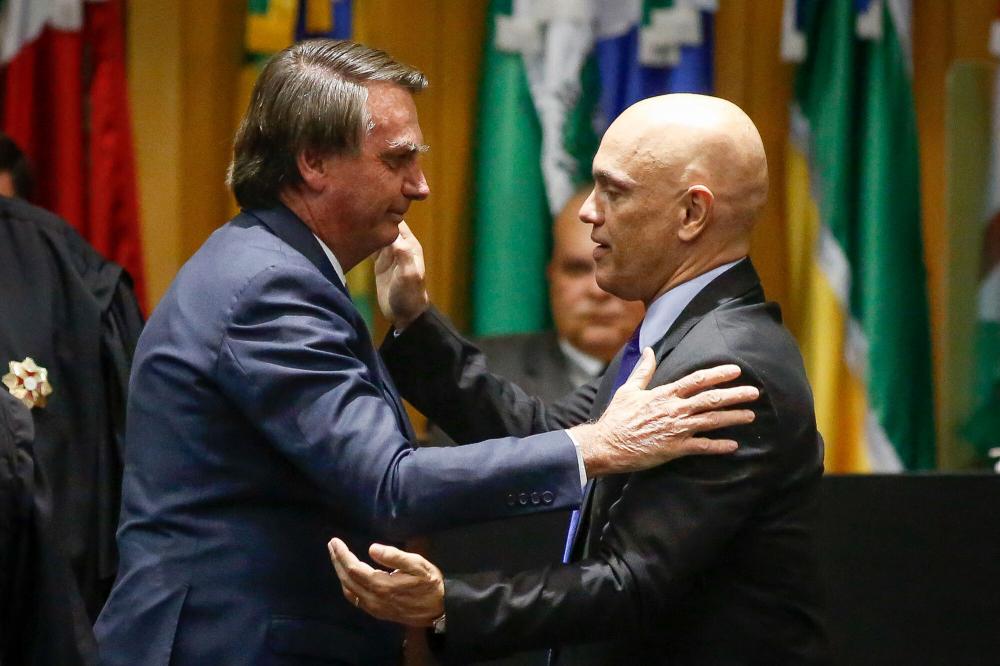 TSE pode julgar inelegibilidade de Bolsonaro neste semestre