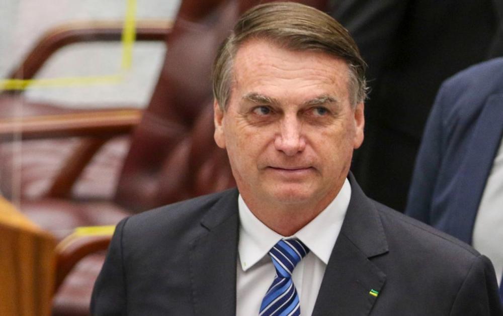 Prazo para Bolsonaro usar visto oficial nos EUA vence na segunda-feira