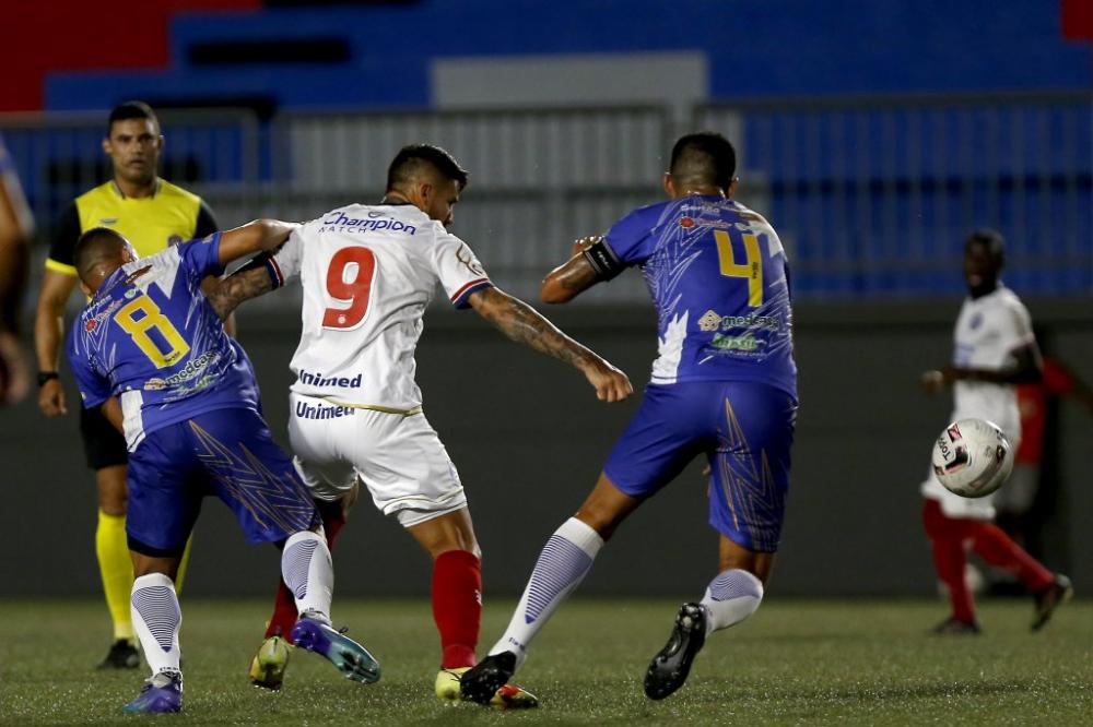 Bahia sofre segunda derrota do ano e perde 100% de aproveitamento no Baianão