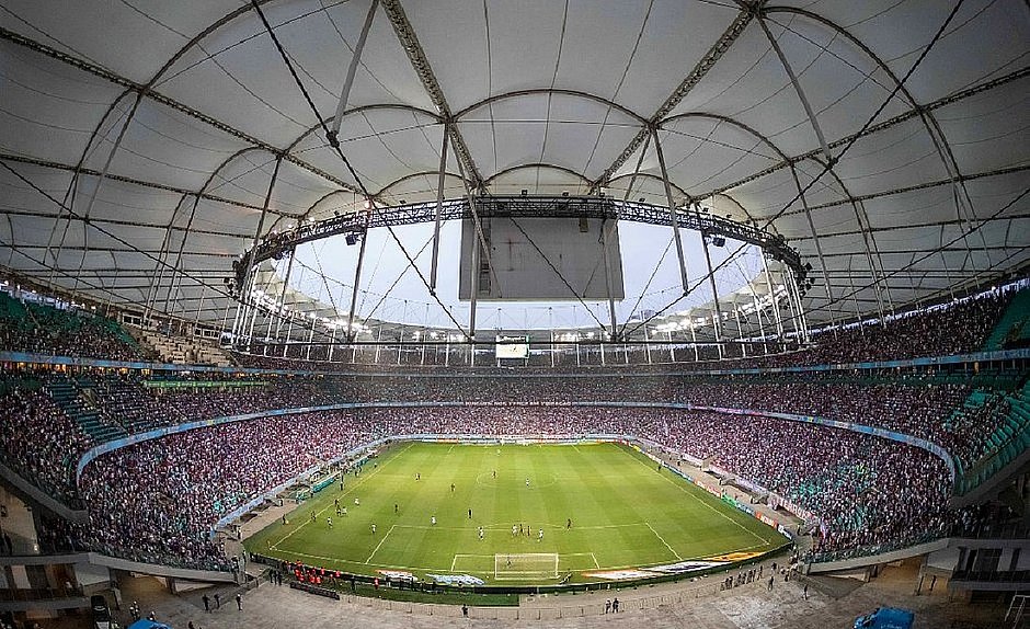 Torcida do Bahia faz fila por ingresso para o Ba-VI; Cerca de 40 mil foram vendidos