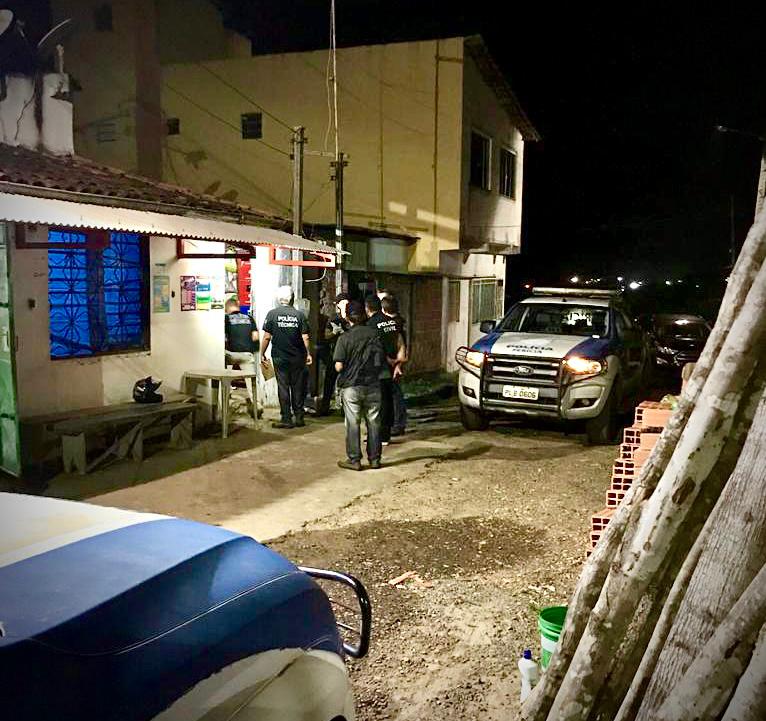 Homem com tornozeleira eletrônica é morto dentro de casa em Pojuca