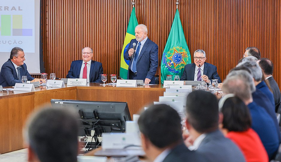 Lula recebe chanceler alemão e tem encontro com ministros nesta segunda-feira
