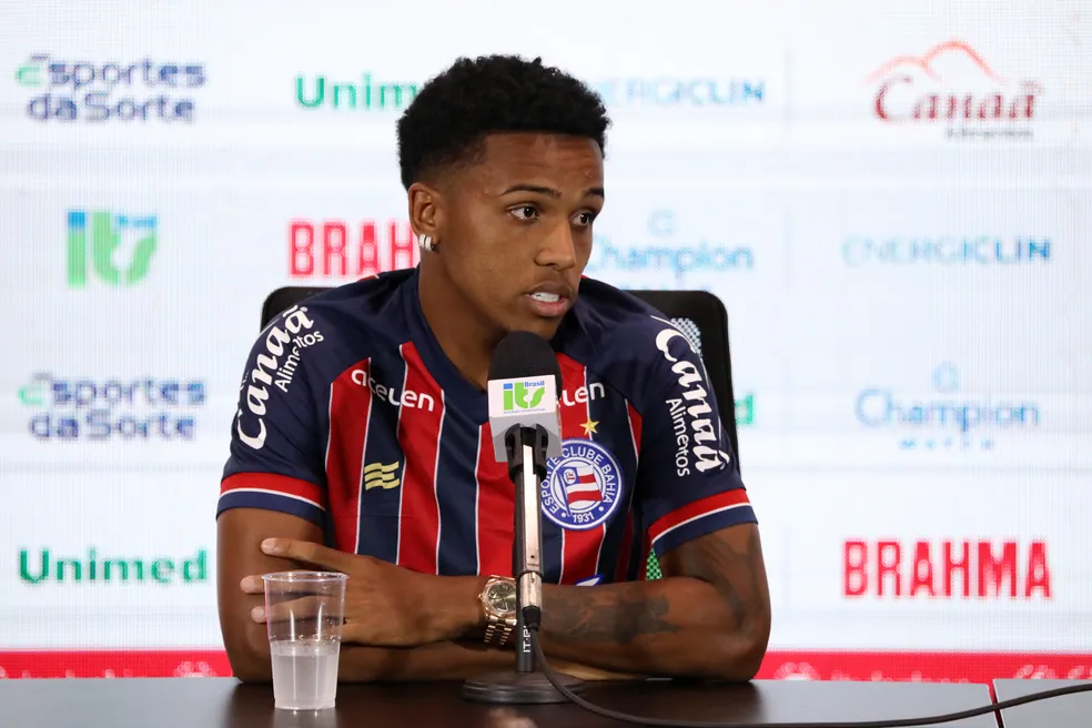 Bahia presta queixa após torcedor do Vitória cometer injúria racial contra Kayky