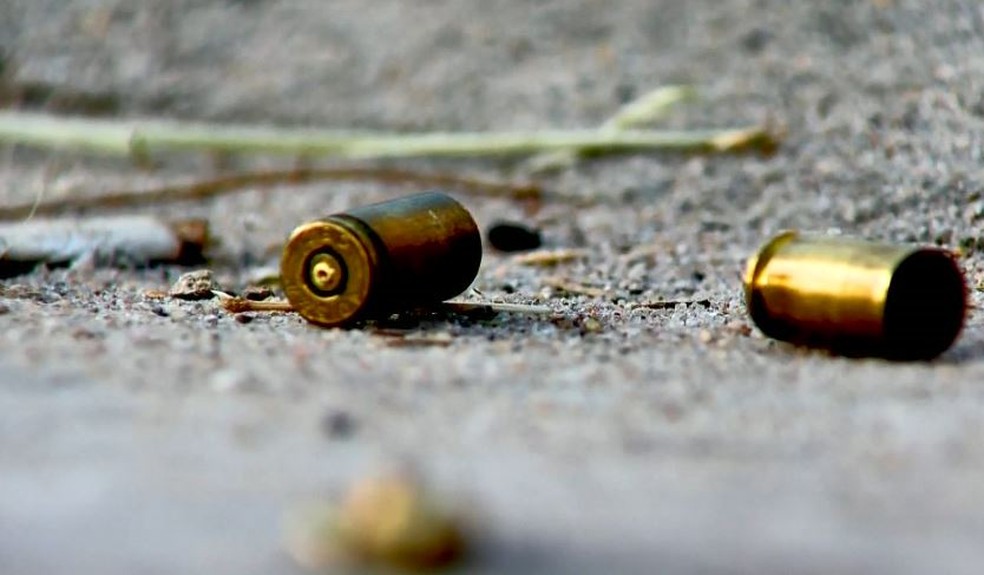 Criança autista é vítima de bala perdida durante ação policial em Salvador
