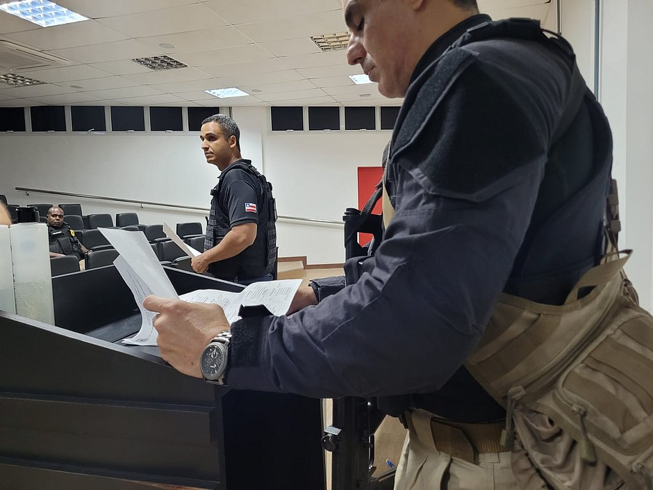 Draco deflagra operação de combate ao tráfico de drogas em Salvador