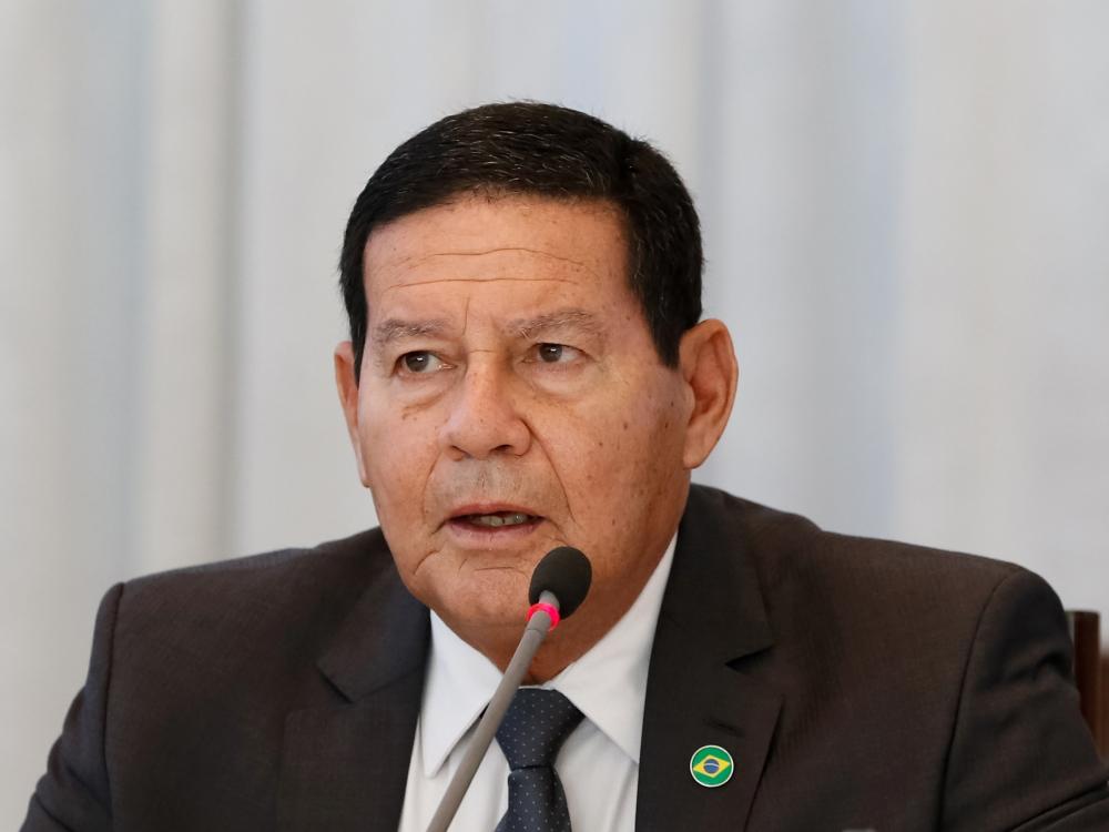 Mourão gastou R$ 3,8 milhões no cartão corporativo em 4 anos