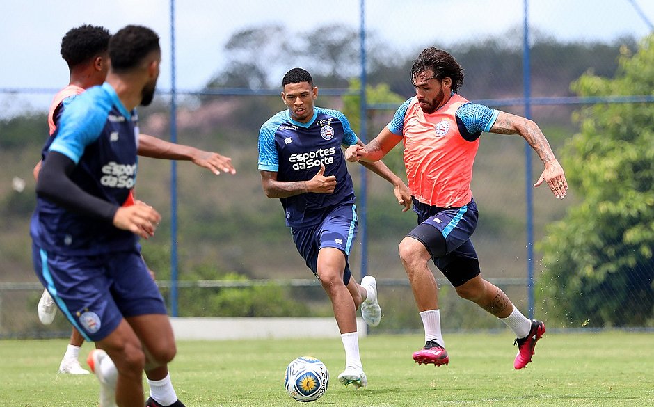 Bahia encerra preparação para enfrentar o Fortaleza; veja provável escalação